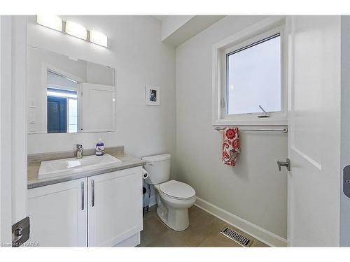 1147 Horizon Drive, Kingston, ON - Indoor Photo Showing Bathroom