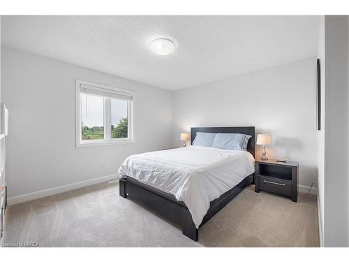 1147 Horizon Drive, Kingston, ON - Indoor Photo Showing Bedroom