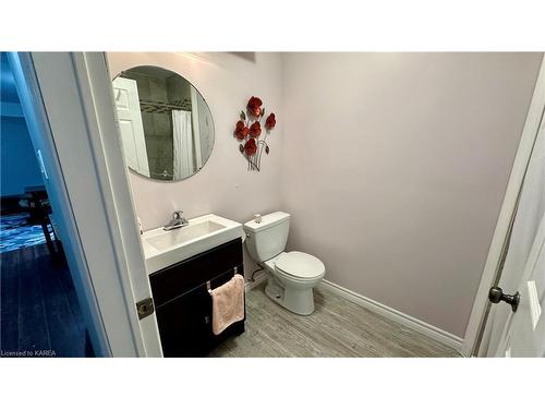 271 Sydenham Street, Gananoque, ON - Indoor Photo Showing Bathroom