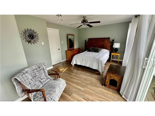 271 Sydenham Street, Gananoque, ON - Indoor Photo Showing Bedroom