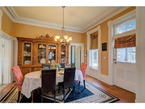 7 Drummond Street, Newboro, ON - Indoor Photo Showing Dining Room