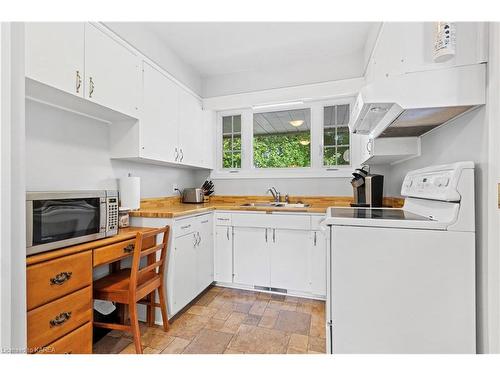 53 Hampstead Heath, Kingston, ON - Indoor Photo Showing Kitchen With Double Sink