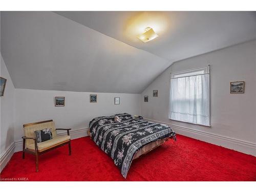 38 Fitchett Road, Napanee, ON - Indoor Photo Showing Bedroom