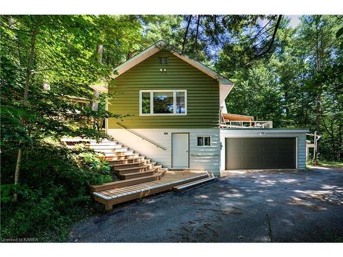 2 Old Mountain Road, Westport, ON - Outdoor