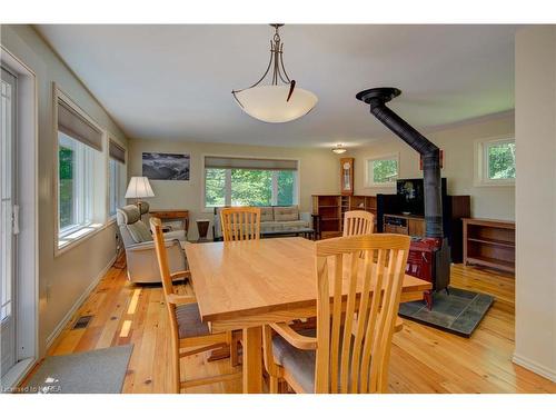 2 Old Mountain Road, Westport, ON - Indoor Photo Showing Dining Room