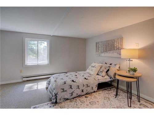 2 Old Mountain Road, Westport, ON - Indoor Photo Showing Bedroom