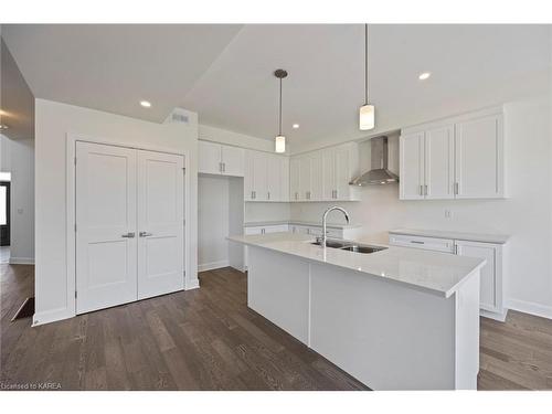 1395 Monarch Drive, Kingston, ON - Indoor Photo Showing Kitchen With Double Sink