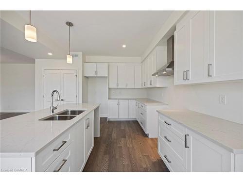 1395 Monarch Drive, Kingston, ON - Indoor Photo Showing Kitchen With Double Sink