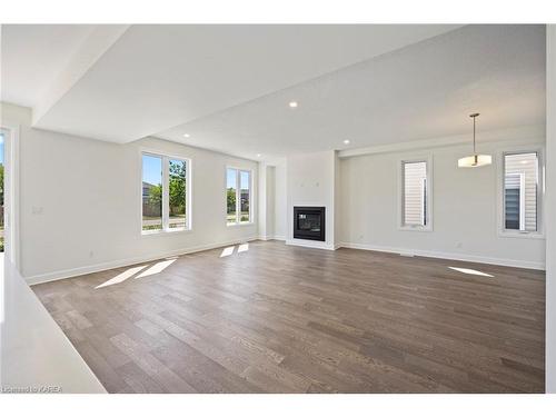 1395 Monarch Drive, Kingston, ON - Indoor Photo Showing Living Room With Fireplace