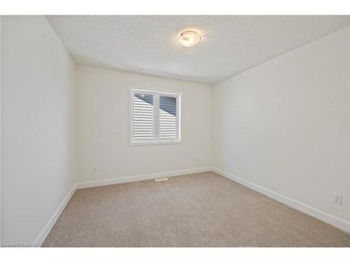 1395 Monarch Drive, Kingston, ON - Indoor Photo Showing Other Room