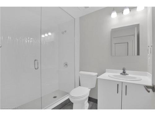 406-1080 Terra Verde Way, Kingston, ON - Indoor Photo Showing Bathroom