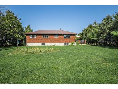 965 Baseline Road, Wolfe Island, ON - Outdoor