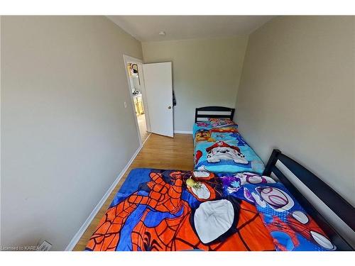 307 Division Street, Kingston, ON - Indoor Photo Showing Bedroom