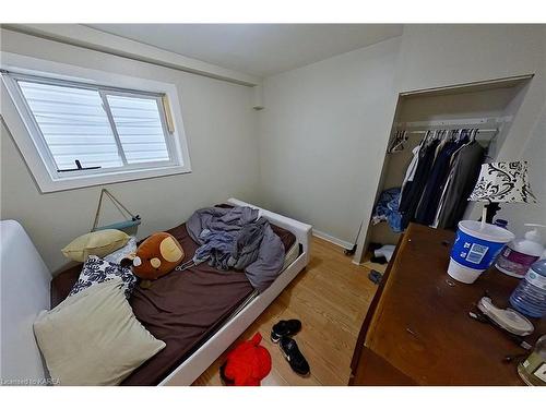 307 Division Street, Kingston, ON - Indoor Photo Showing Bedroom