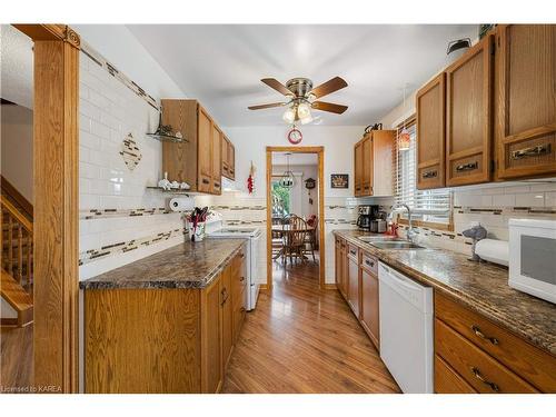 994 Westminster Place, Kingston, ON - Indoor Photo Showing Kitchen With Double Sink