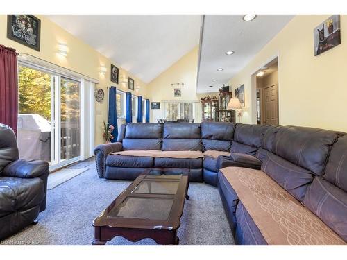 26 Skootamatta Lake Road, Cloyne, ON - Indoor Photo Showing Living Room