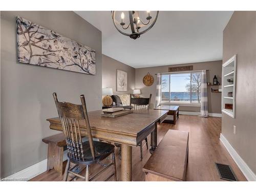 5153 Bath Rd Road, Bath, ON - Indoor Photo Showing Dining Room