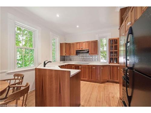 94 King Street, Chesterville, ON - Indoor Photo Showing Kitchen