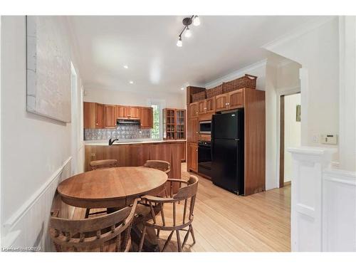 94 King Street, Chesterville, ON - Indoor Photo Showing Kitchen