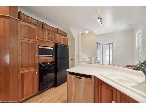 94 King Street, Chesterville, ON - Indoor Photo Showing Kitchen