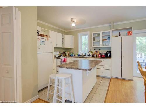 549 Alfred Street, Kingston, ON - Indoor Photo Showing Kitchen