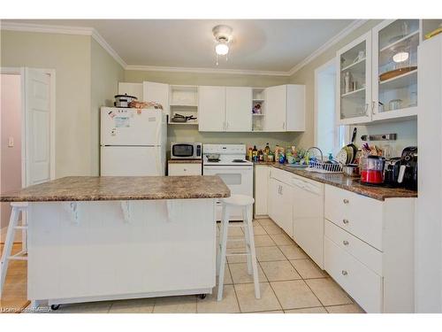 549 Alfred Street, Kingston, ON - Indoor Photo Showing Kitchen