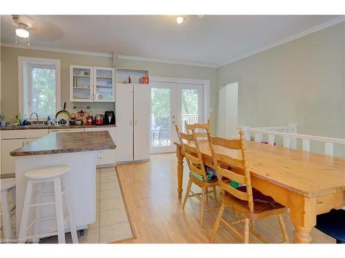 549 Alfred Street, Kingston, ON - Indoor Photo Showing Dining Room