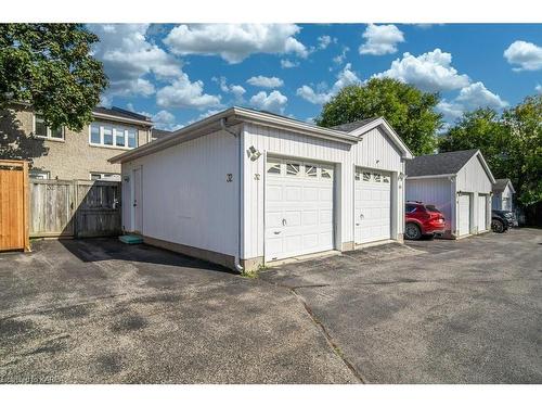 32 Yonge Street, Kingston, ON - Outdoor