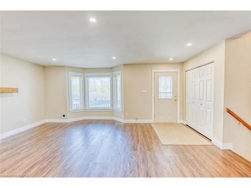 1154 Village Woods Drive, Sharbot Lake, ON - Indoor Photo Showing Other Room