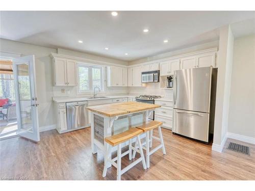 1154 Village Woods Drive, Sharbot Lake, ON - Indoor Photo Showing Kitchen