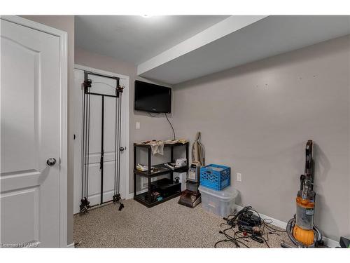 500 Weston Crescent, Kingston, ON - Indoor Photo Showing Other Room