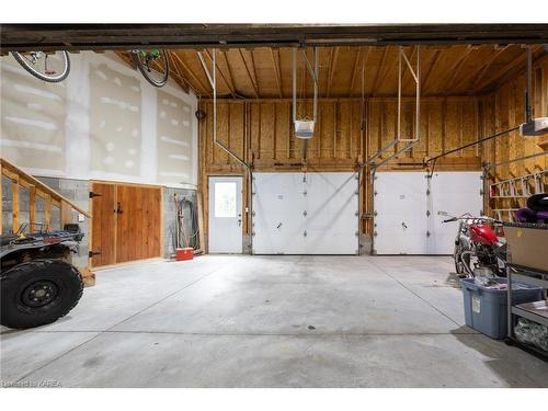 407 Dean Smith Road, Perth Road Village, ON - Indoor Photo Showing Garage