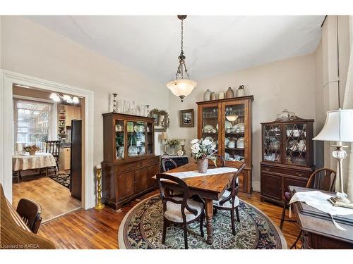 159 Montreal Street, Kingston, ON - Indoor Photo Showing Dining Room