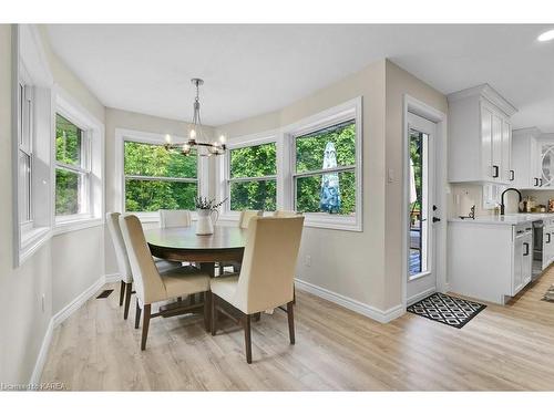 437 Otty Lake Sideroad Road, Perth, ON - Indoor Photo Showing Dining Room