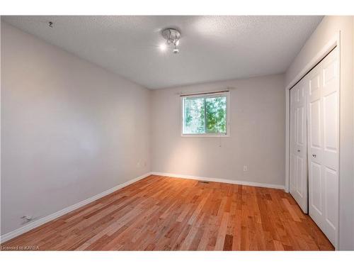 1386 Brackenwood Crescent, Kingston, ON - Indoor Photo Showing Other Room