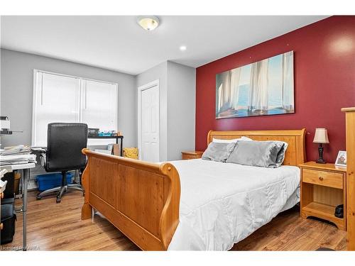 89 Dundas Street W, Napanee, ON - Indoor Photo Showing Bedroom