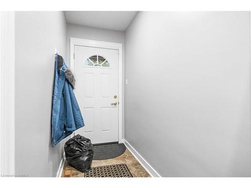 89 Dundas Street W, Napanee, ON - Indoor Photo Showing Other Room