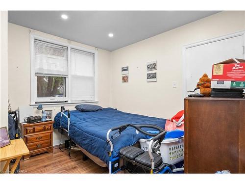 89 Dundas Street W, Napanee, ON - Indoor Photo Showing Bedroom