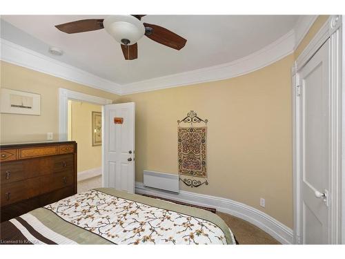 195 Market St Street, Gananoque, ON - Indoor Photo Showing Bedroom