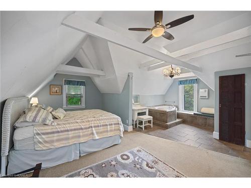 195 Market St Street, Gananoque, ON - Indoor Photo Showing Bedroom