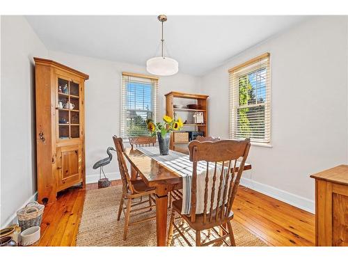 4 Montgomery Boulevard, Kingston, ON - Indoor Photo Showing Dining Room