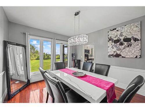 1058 Lucas Road, Odessa, ON - Indoor Photo Showing Dining Room