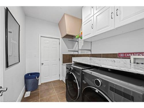 1058 Lucas Road, Odessa, ON - Indoor Photo Showing Laundry Room