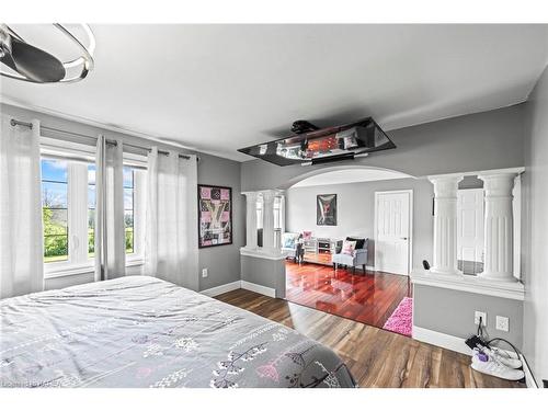 1058 Lucas Road, Odessa, ON - Indoor Photo Showing Bedroom