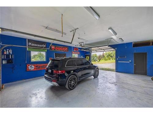 1058 Lucas Road, Odessa, ON - Indoor Photo Showing Garage