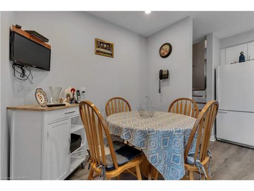 187 Sutherland Drive, Kingston, ON - Indoor Photo Showing Dining Room