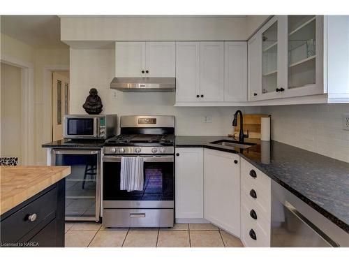 261 Arthur Street, Gananoque, ON - Indoor Photo Showing Kitchen