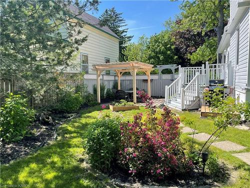 261 Arthur Street, Gananoque, ON - Outdoor