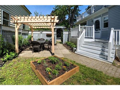 261 Arthur Street, Gananoque, ON - Outdoor With Deck Patio Veranda