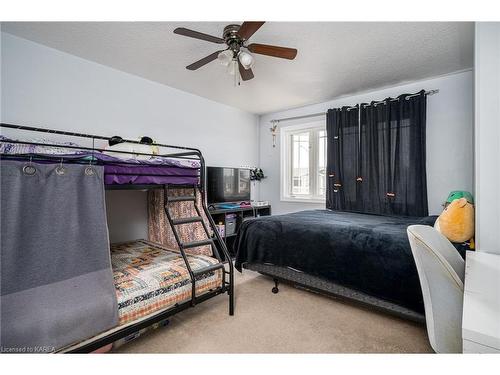 66 Amy Lynn Drive, Amherstview, ON - Indoor Photo Showing Bedroom